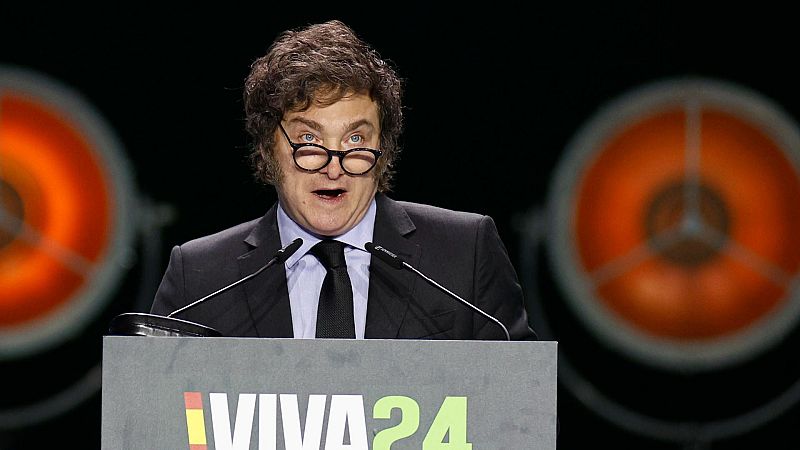 Las mañanas de RNE  - Martín Caparrós, periodista argentino: "El método de Milei consiste en escalar violencia"