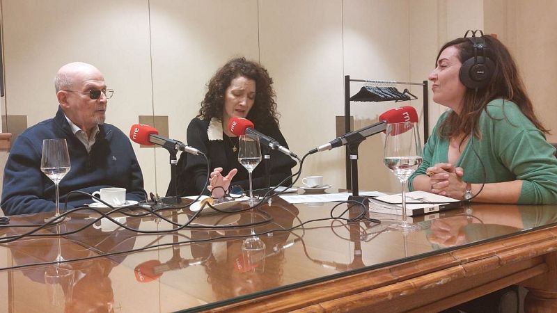 El ojo crítico - Entrevista a Salman Rushdie por su último libro 'Cuchillo'