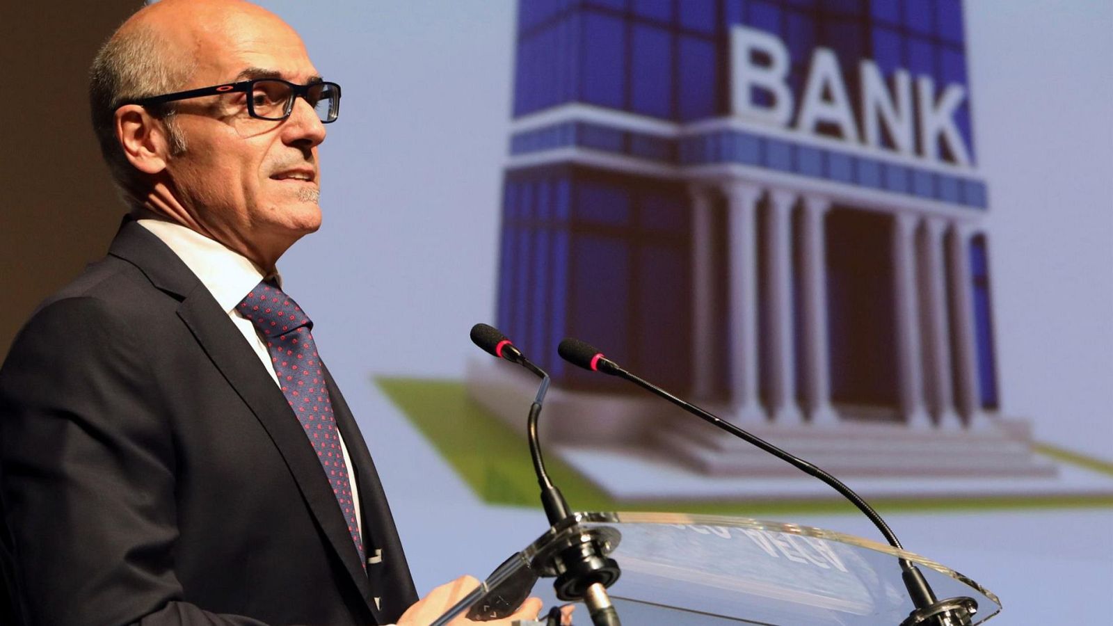 Las mañanas de RNE con Íñigo Alfonso - ¿Qué efectos tendrá la decisión del Constitucional sobre la ley de vivienda? - Escuchar ahora