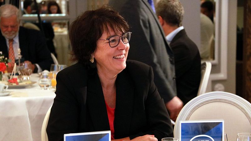 En l'equador de la campanya, alguns candidats demanen centrar el debat en els assumptes de la UE