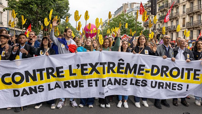 24 Horas Fin de semana - Guillermo Arenas, politólogo: "Macron tiene dificultades desde 2022"