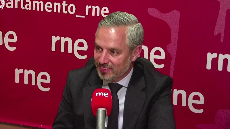 Parlamento RNE - Juan Bravo (PP): "Les pueden  ofrecer todo lo que sea necesario para que Sánchez sea presidente" - Escuchar ahora