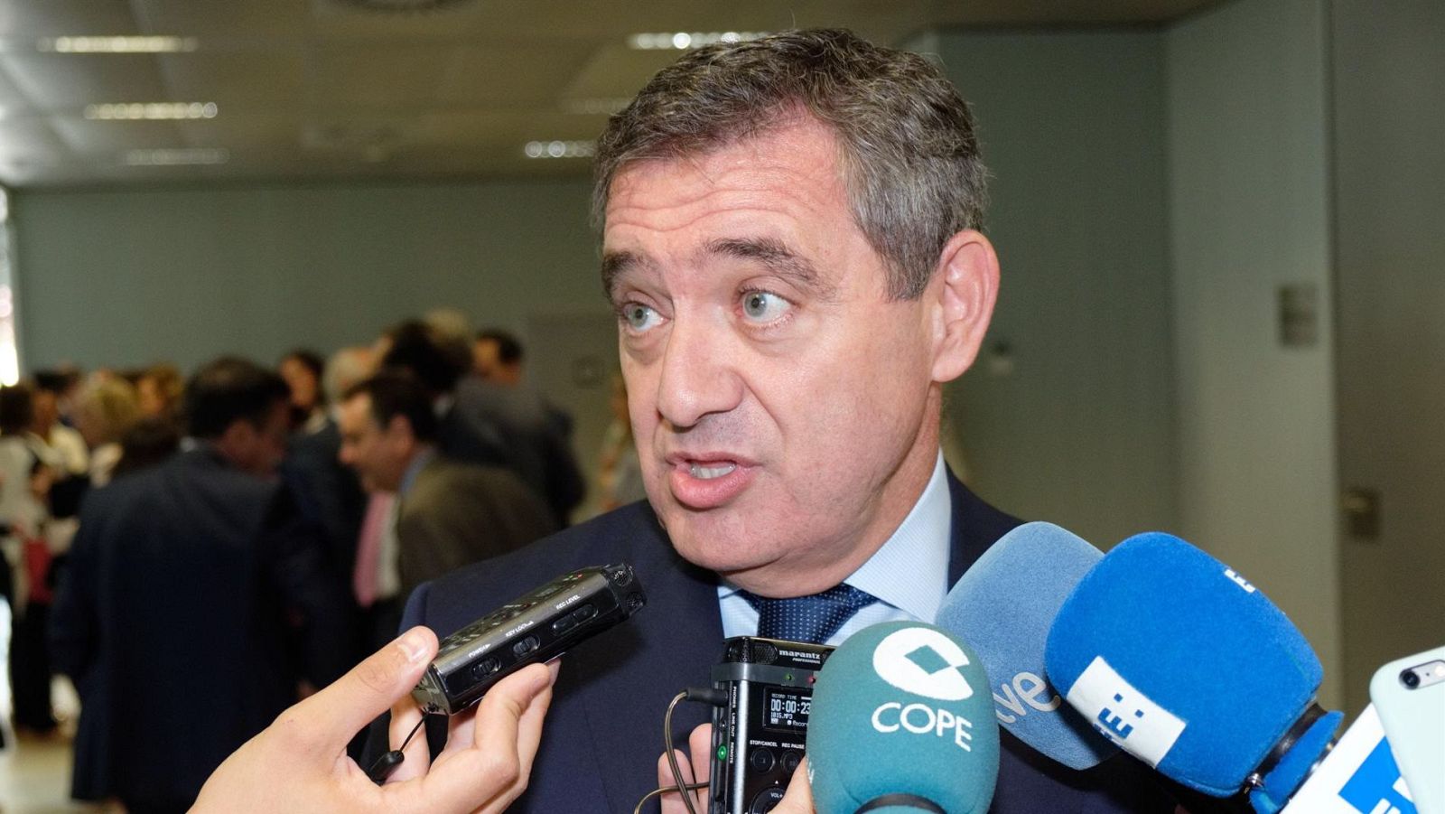 José María Macías, magistrado: "El CGPJ tendrá un modelo diferente y mucho menos politizado" - Escuchar ahora