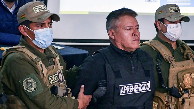 Cinco Continentes - Bolivia esquiva un golpe