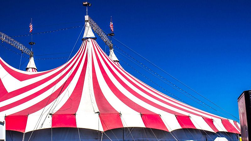 El Festival Grec aposta pel circ entre actuacions, funambulisme i acrobàcies | Informa: AGNÈS BATLLE