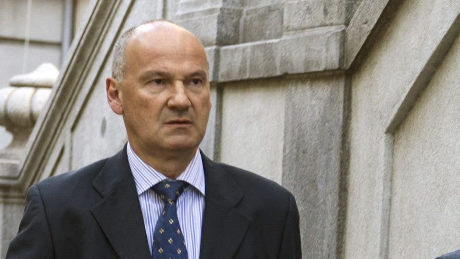 El TC anula la condena de tres exconsejeros por el caso de los ERE - Escuchar ahora