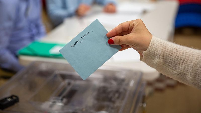 Las mañanas de RNE - Vacas (IPSOS Francia): "El electorado de izquierda fue a votar masivamente"