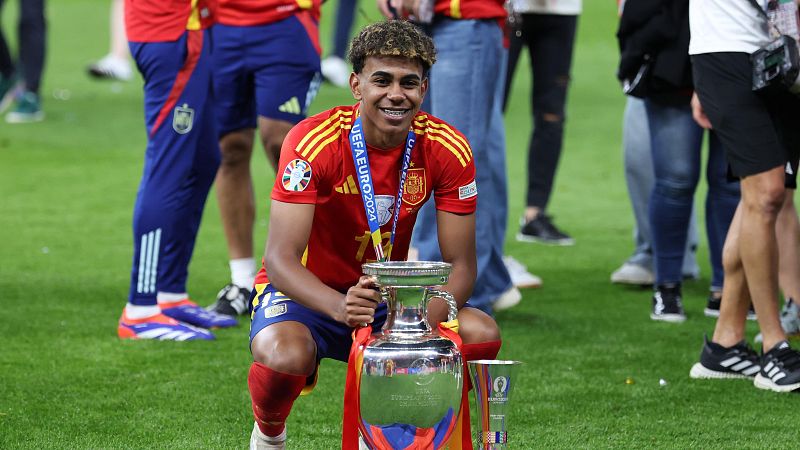 Las mañanas de RNE con Íñigo Alfonso - David Bote, alcalde de Mataró: "Lamine reivindica las ganas de salir adelante"