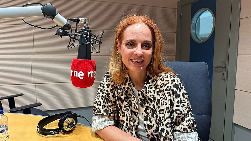 Gente despierta - Diseño de moda con Ana Locking