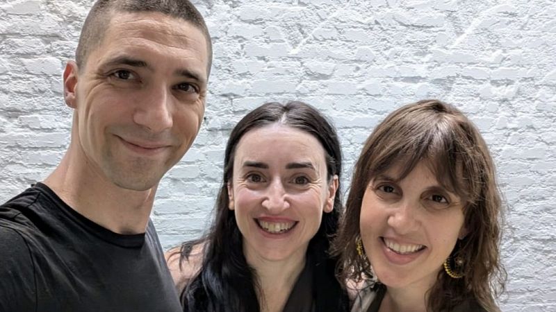 La trayectoria internacional de Iratxe Ansa e Igor Bacovich - A compás | Escuchar