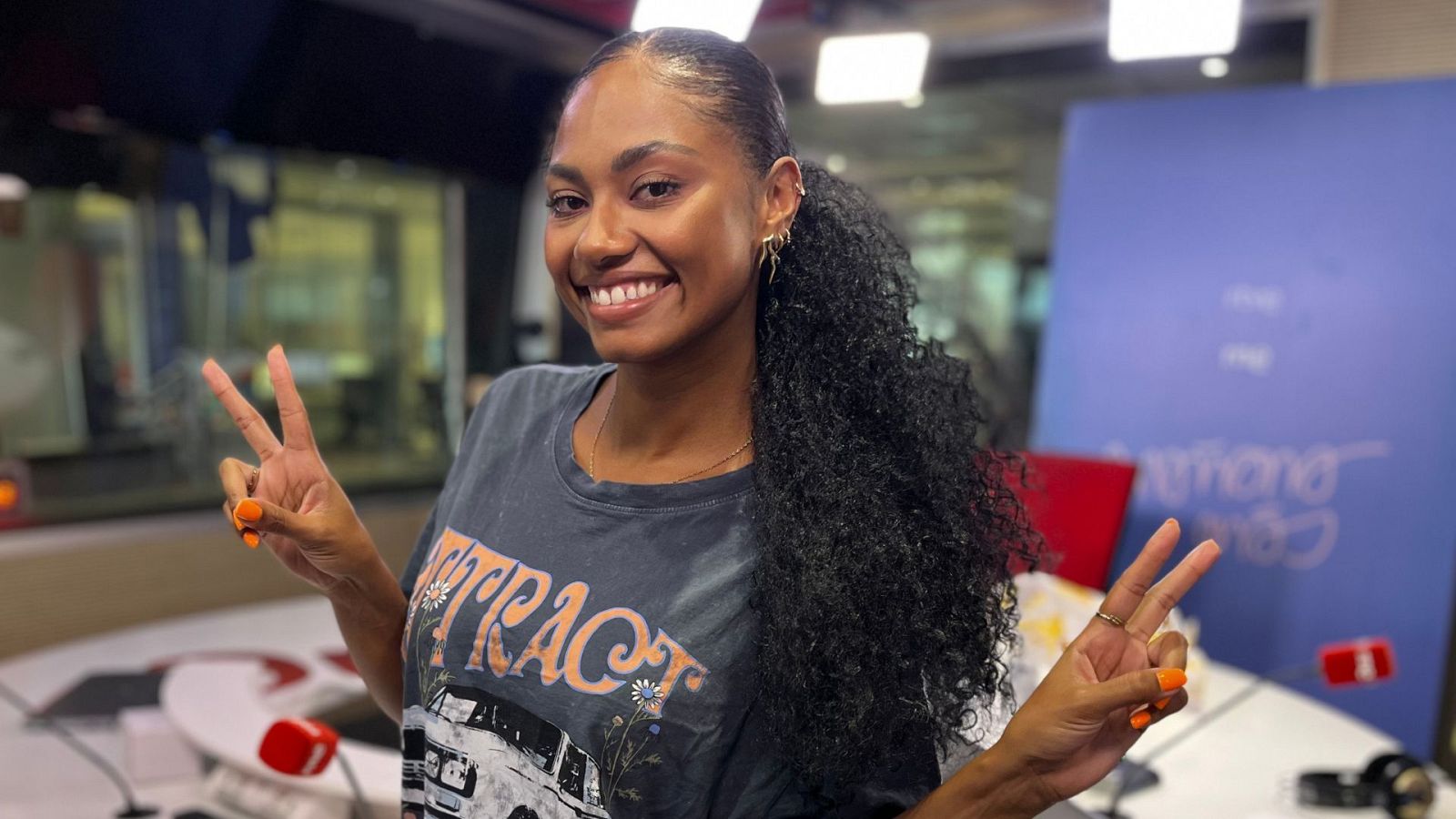 Mañana más - ¿Cómo surgió la colaboración de Nia Correia con Celia Cruz? - escuchar ahora