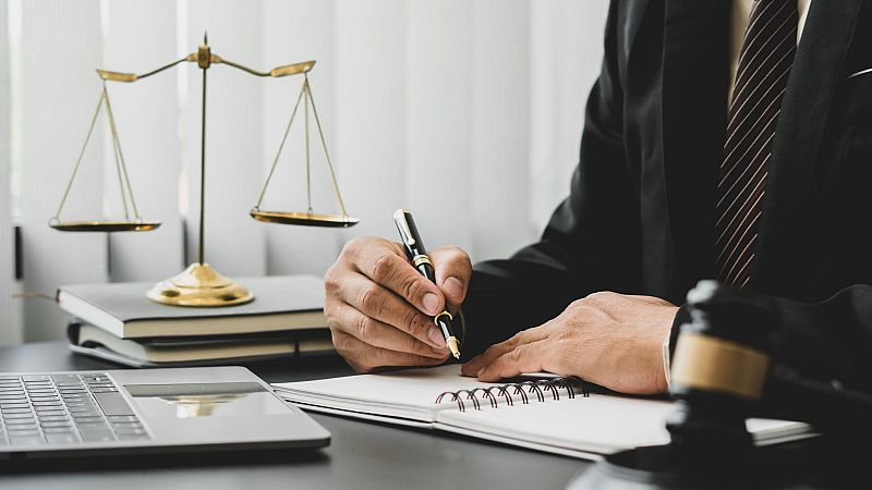 Creando que es gerundio - Despachos de abogados responsables - 27/08/24 - Escuchar ahora