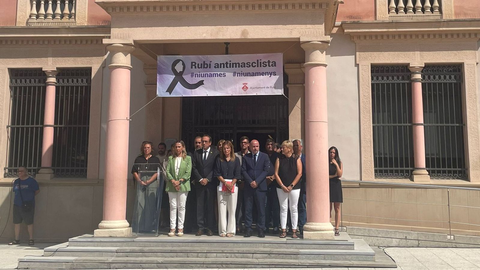 Rubí fa un segon acte de rebuig contra el doble feminicidi del passat dimarts | Helena Oset