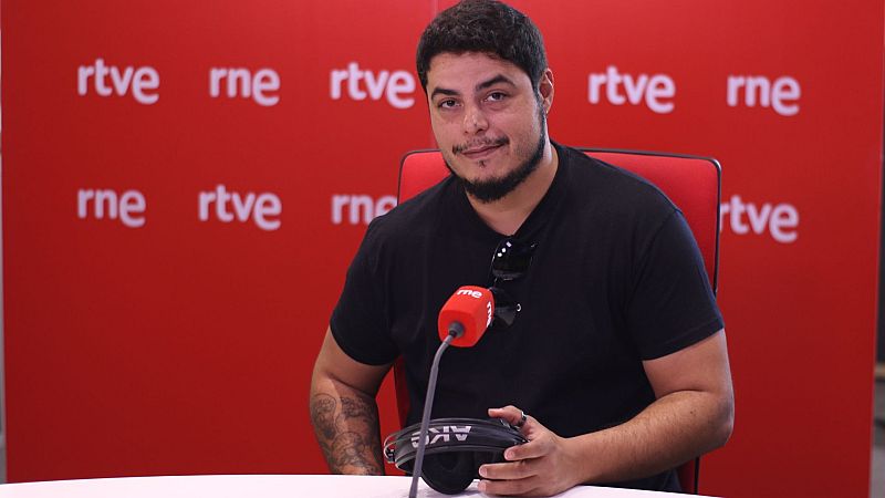 El ojo crítico - Toallitas húmedas, 'En fin', el fin del mundo de David Sainz - Escuchar ahora