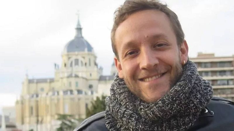 Construyendo memoria - Manuel Liñán