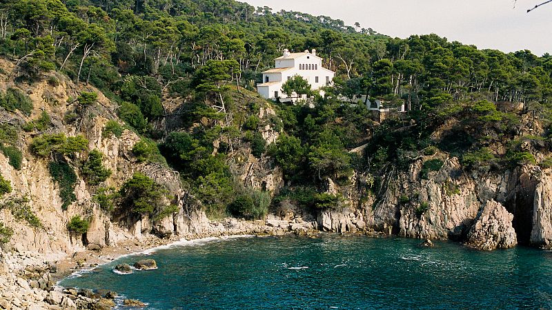 Reportaje: Residencia Literària Finestres, antiguo refugio de Truman Capote - escuchar ahora