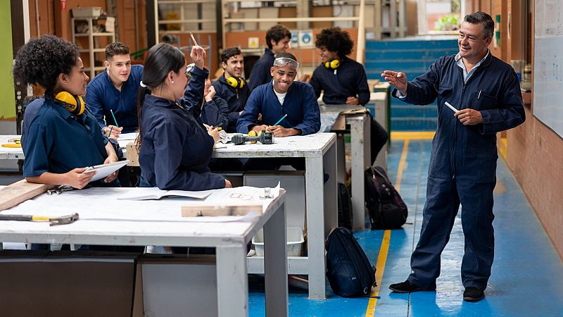 Los sindicatos denuncian la forma en la que se está implantando la FP Dual en Canarias