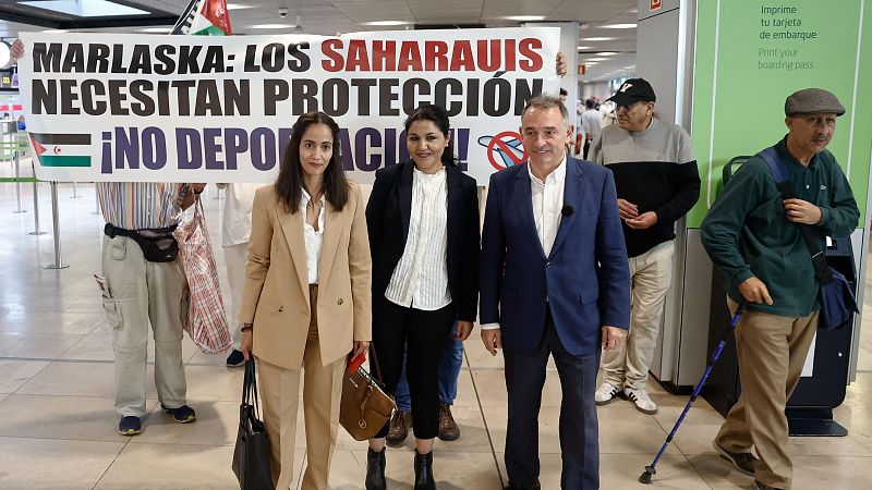 24 Horas Fin de semana - Fatma El Galia, abogada: "Cuando estén en territorio saharaui ya será demasiado tarde"