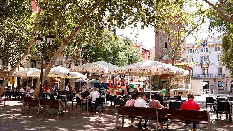 La Favb recull 18.000 signatures per demanar una nova ordenança de terrasses | Maite Boada