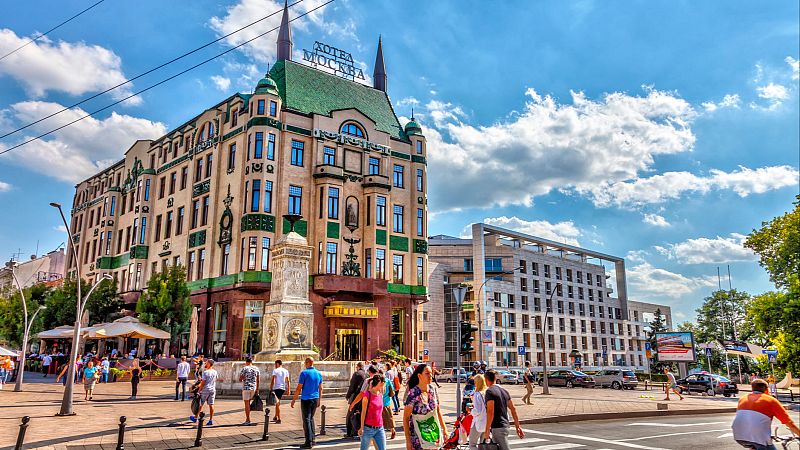 Reportajes 5 Continentes - La sociedad paralela de los rusos en Serbia