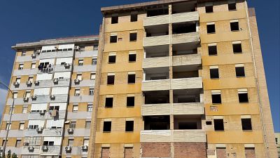 24 horas RNE - Las Tres Mil Viviendas de Sevilla: "Falta orientaci�n clara de la Administraci�n para intervenir" - Escuchar ahora