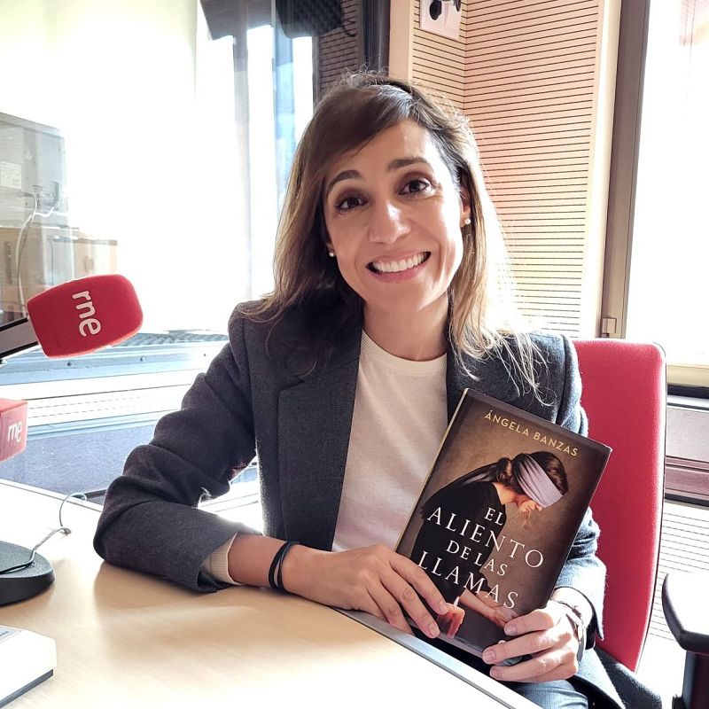 Entrevista Ángela Banzas "El aliento de las llamas"