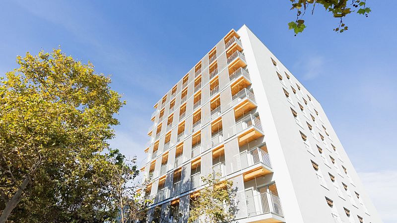 La compravenda d'habitatges a Catalunya es continua recuperant