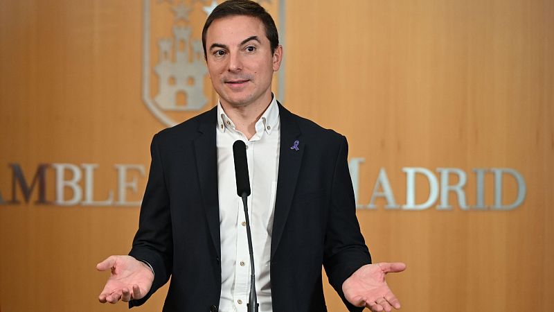 14 horas  - Juan Lobato dimite como secretario general del PSOE en Madrid