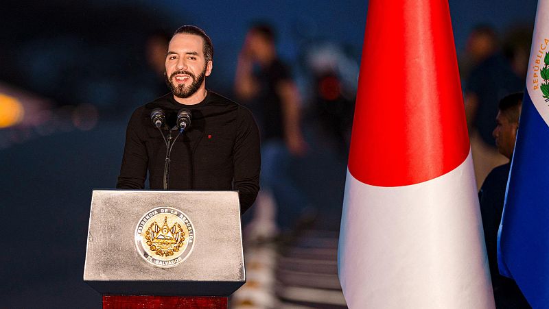 Cinco Continentes - El Salvador de Bukele; no todo reluce - Escuchar ahora