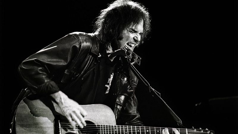 Cinco pistas - Aullidos - Neil Young. Everybody knows this is nowhere (1969) - 19/12/24 - Escuchar ahora
