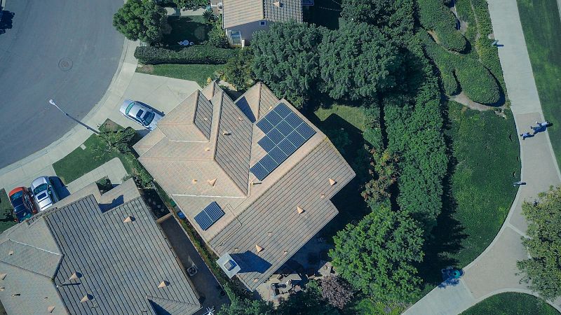 No es un día cualquiera - "Postecnocracia": La Inteligencia Artificial en la Gestión de Alquileres