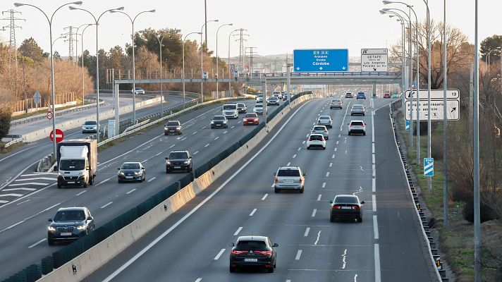 Atencin a la lluvia, planificar la ruta y revisar el vehculo: consejos para ponerse al volante