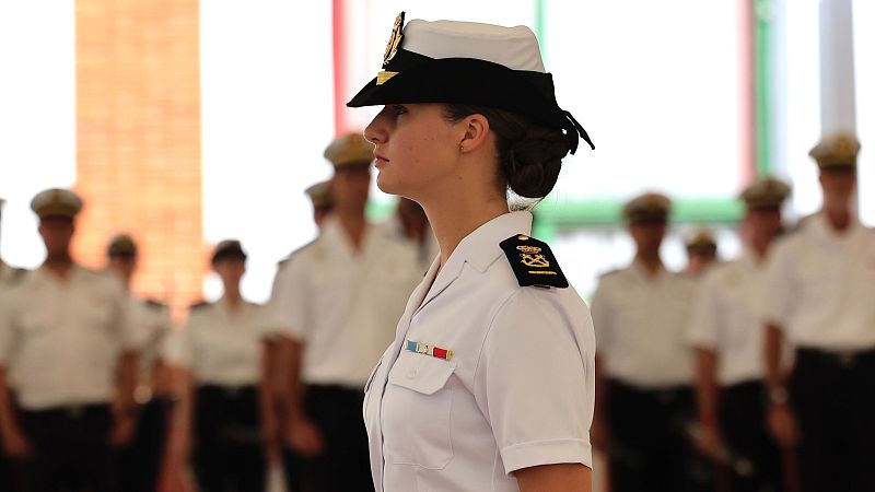 Las Mañanas de RNE - Mamen Asencio - La princesa Leonor, una guardiamarina más dentro de Elcano