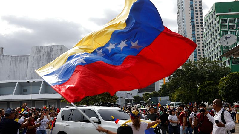 Venezuela: la oposición se moviliza en la víspera de la investidura presidencial