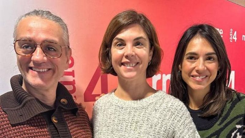 Cristina Brondo ens presenta l'obra "Jo, Travesti" - L'Entrellat | Escoltar