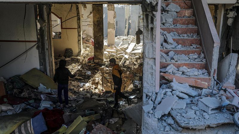 Alto al fuego en Gaza: "La tregua será muy frágil" - Las mañanas de RNE | Escuchar