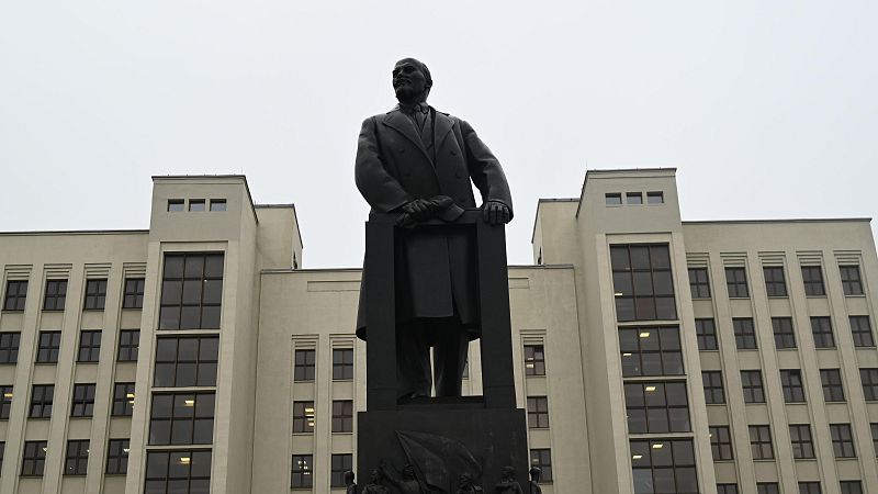 Reportajes 5 continentes - "Ningunas elecciones son válidas mientras Lukashenko siga en el poder" - Escuchar ahora