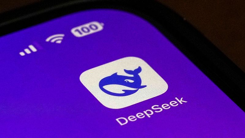 DeepSeek, la IA china de bajo coste que sacude el sector y pretende espabilar a Silicon Valley - Escuchar ahora