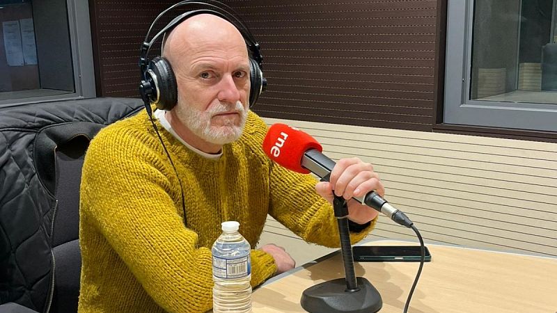 Alejandro Palomas nos presenta su libro 'Una vida': "Mientras siga vivo seguiré escribiendo" - Escuchar ahora