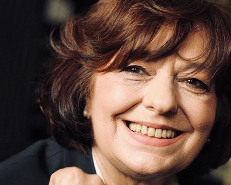 Ana Blandiana. Mundo sacramento - Escuchar ahora