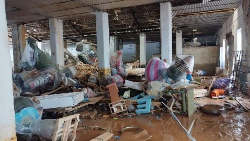 En solidaridad con las Fallas afectadas por la DANA: nueva camiseta benéfica para reconstruir los casales - Escuchar ahora