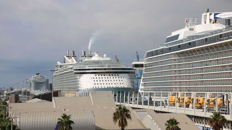 El Port de Barcelona bat rècord de creueristes amb 3,6 milions el 2024