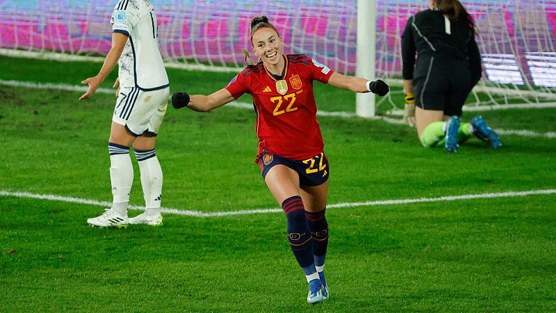 Radiogaceta de los deportes - Athenea del Castillo: "Jugar en Wembley será algo que le cuente a mis hijos"