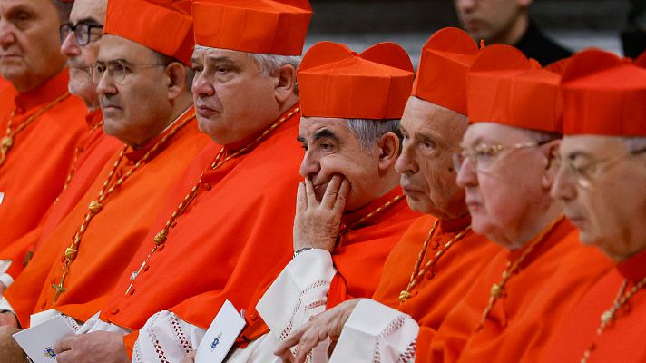 La reforma de la Curia durante el pontificado de Francisco: \"Una iglesia de corazón estrecho, cerrada a la gente, es una maldición\" - Escuchar ahora