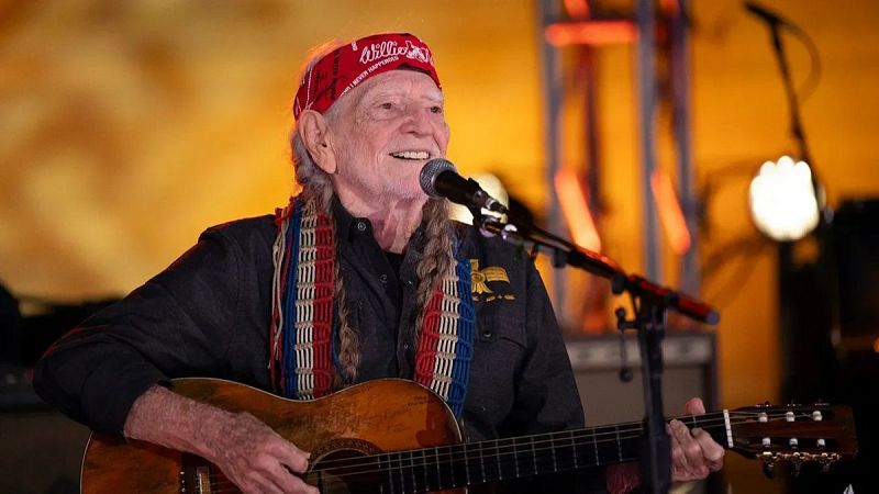 Sin rodeos - La celebración de los 50 años de Austin City Limits con Willie Nelson en directo - 20/02/2025 - Escuchar ahora