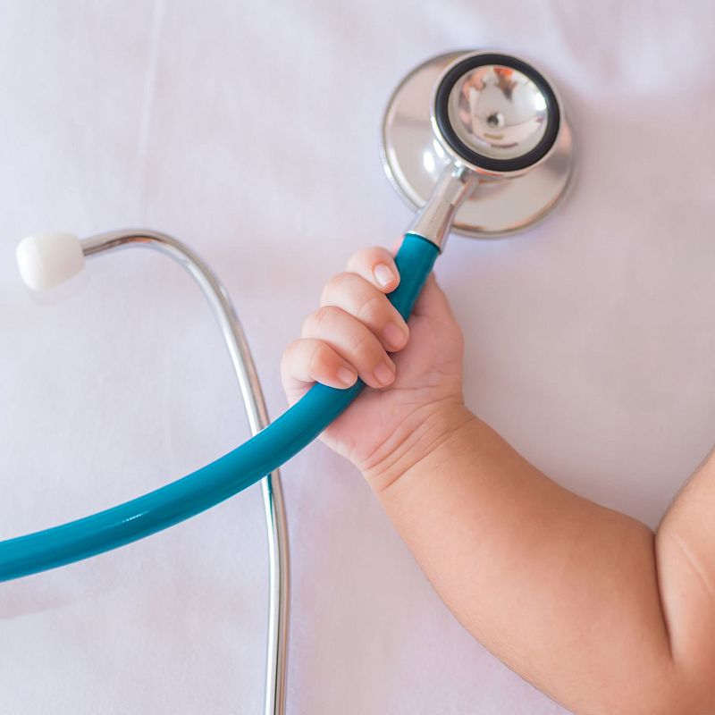 Asociación Española de Pediatría de Atención Primaria: "La carga asistencial y la atención constante a los pacientes desanima"