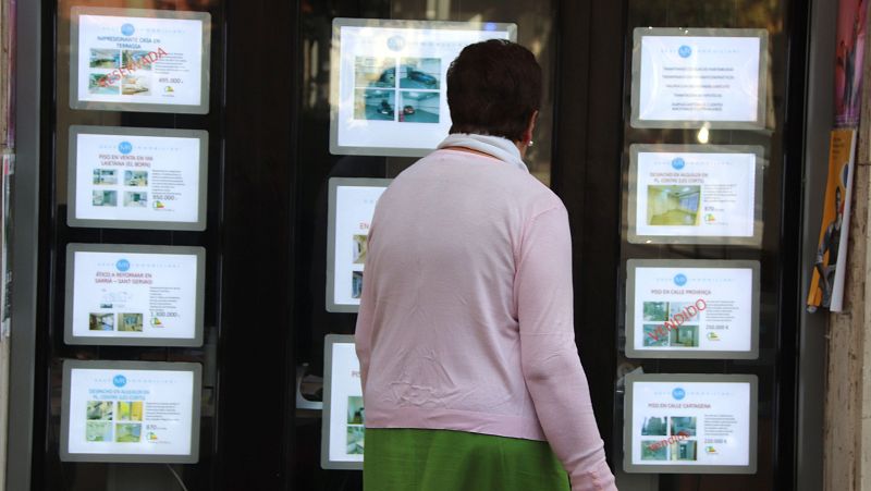 El mercat immobiliari es recupera el 2024 fregant les 100.000 compravendes | Climent Sabater