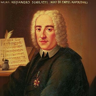Retrato de un hombre de mediana edad con cabello blanco y largo, vistiendo una sotana oscura y cuello blanco; delante suyo, partituras, tintero y pluma sobre una mesa.