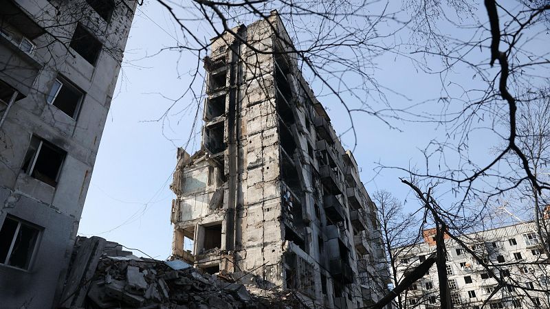 Cinco continentes - Ucrania ve la posibilidad de una victoria sobre Rusia más lejos que nunca