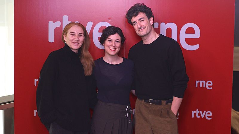 El ojo crítico - 'Los nuestros' con Lucía Carballal, Miki Esparbé y Mona Martínez